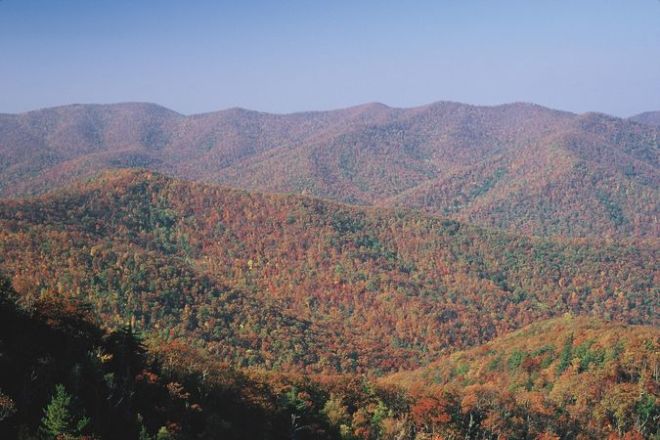 675px-Rockytop_and_Patterson_Ridges_(13083210443)